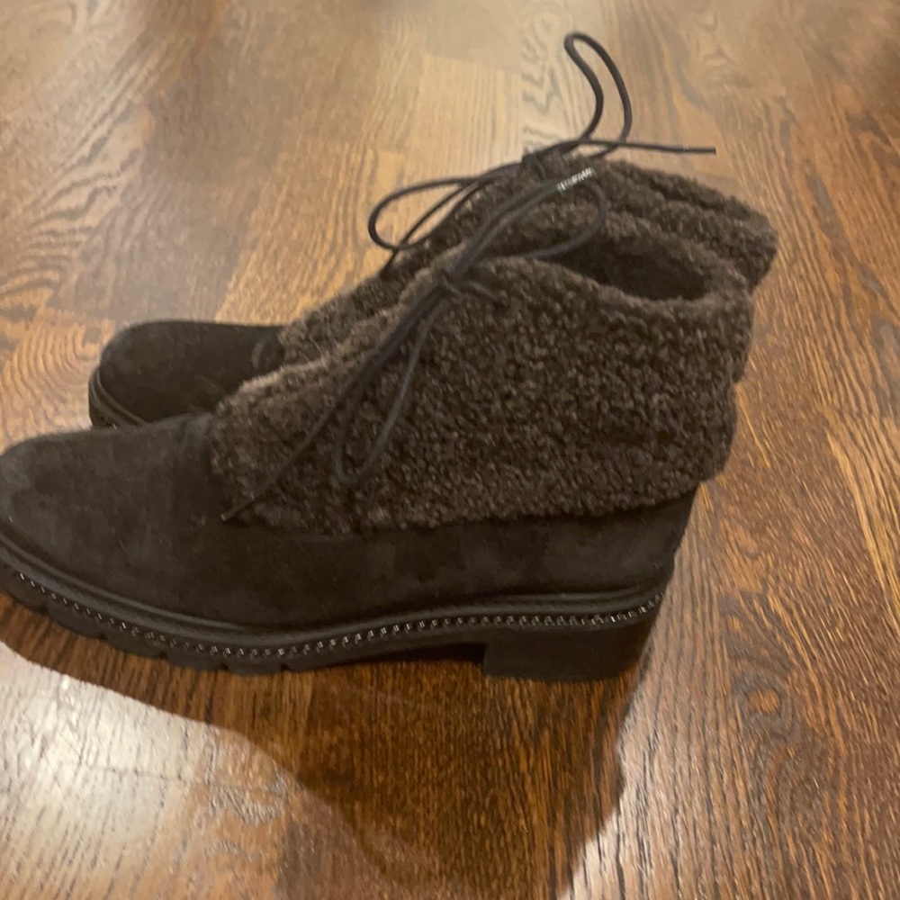 Stuart Weitzman Size 38 Boots Suede - image 1